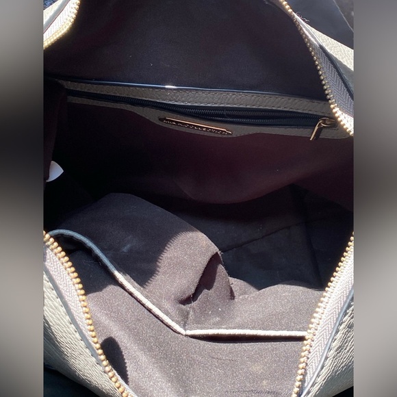 Mia K. Collection Shoulder Bag Gray White Faux Leather Tote Purse - Picture 6 of 8